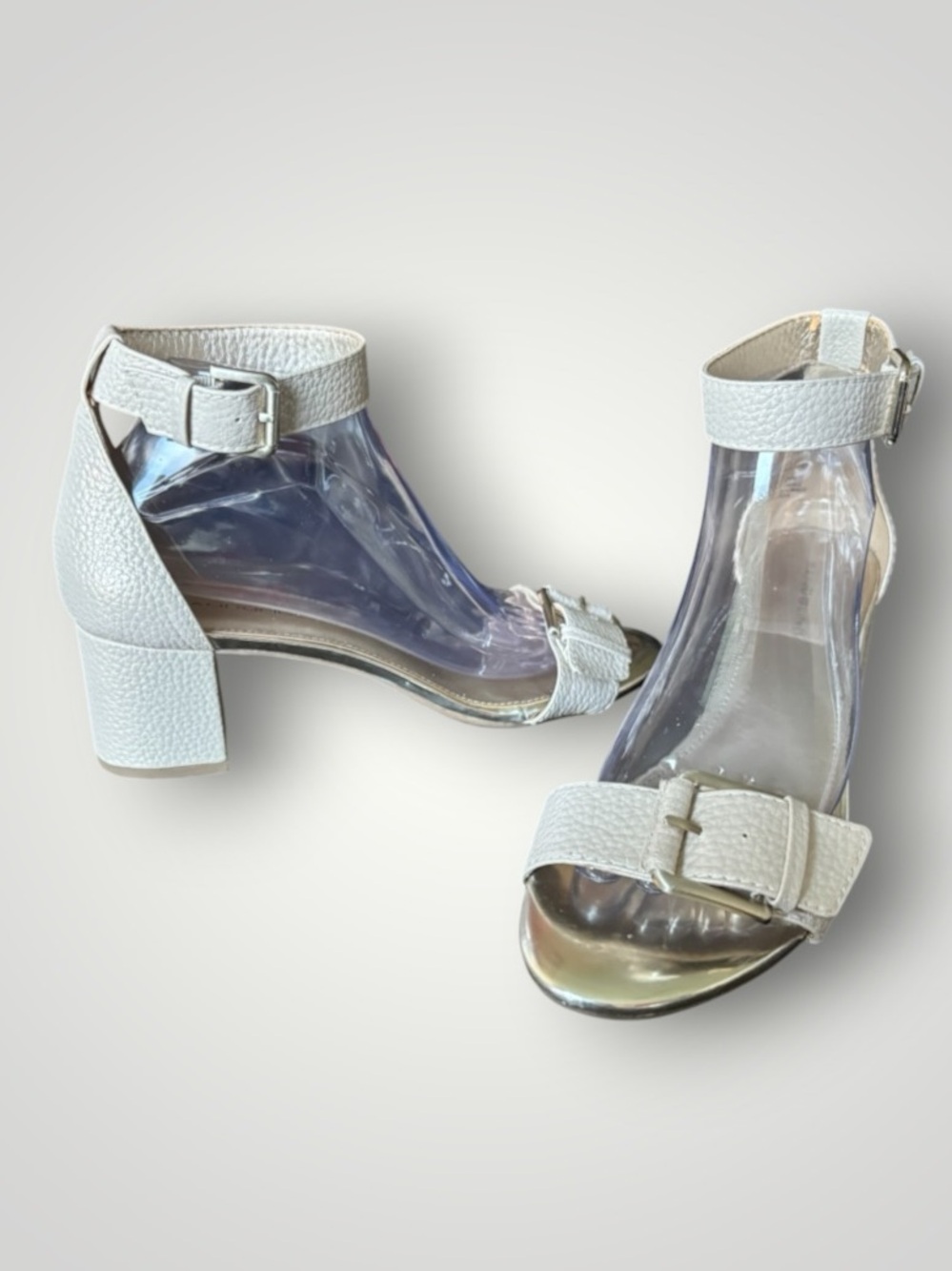 Bandolino Sages Dressy Ankle Strap Open Toe Front Buckle Strap Block Heel 9.5